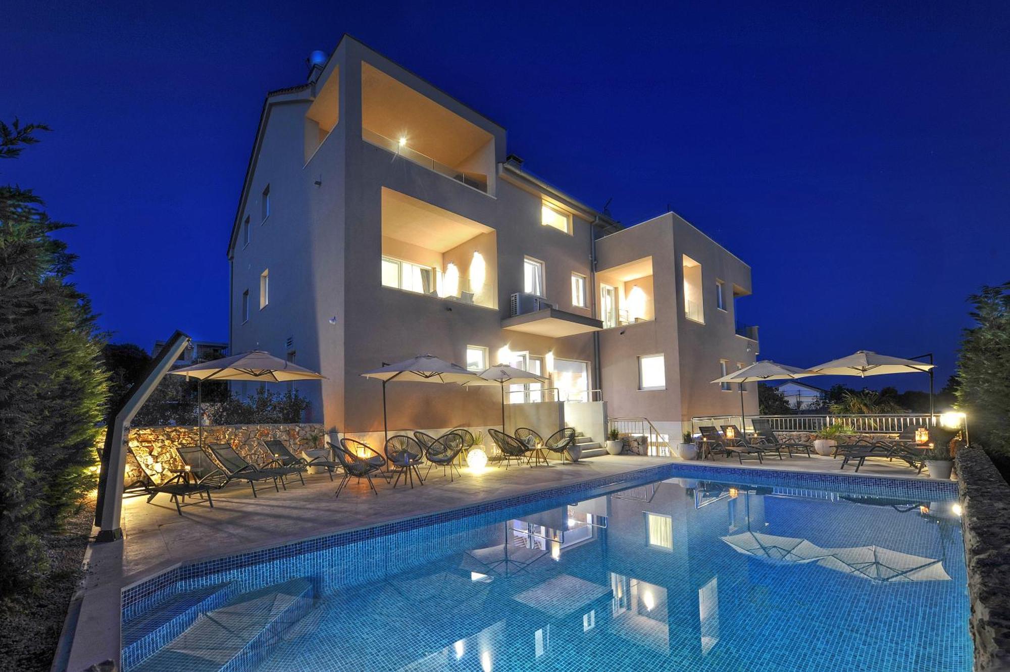 Deluxe Villa No.10 - Rooms & Apartments มันเดร ภายนอก รูปภาพ