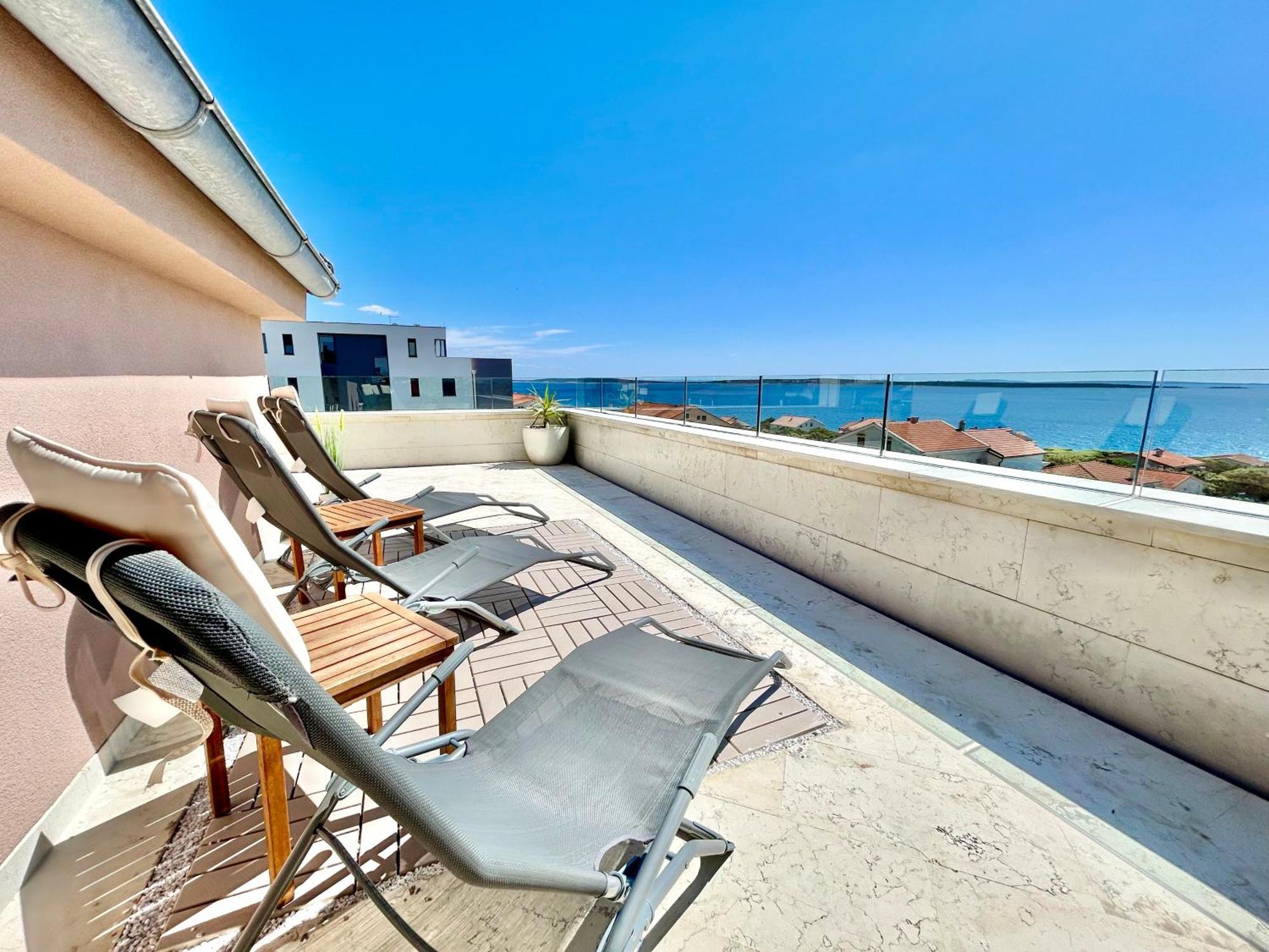 Deluxe Villa No.10 - Rooms & Apartments มันเดร ภายนอก รูปภาพ