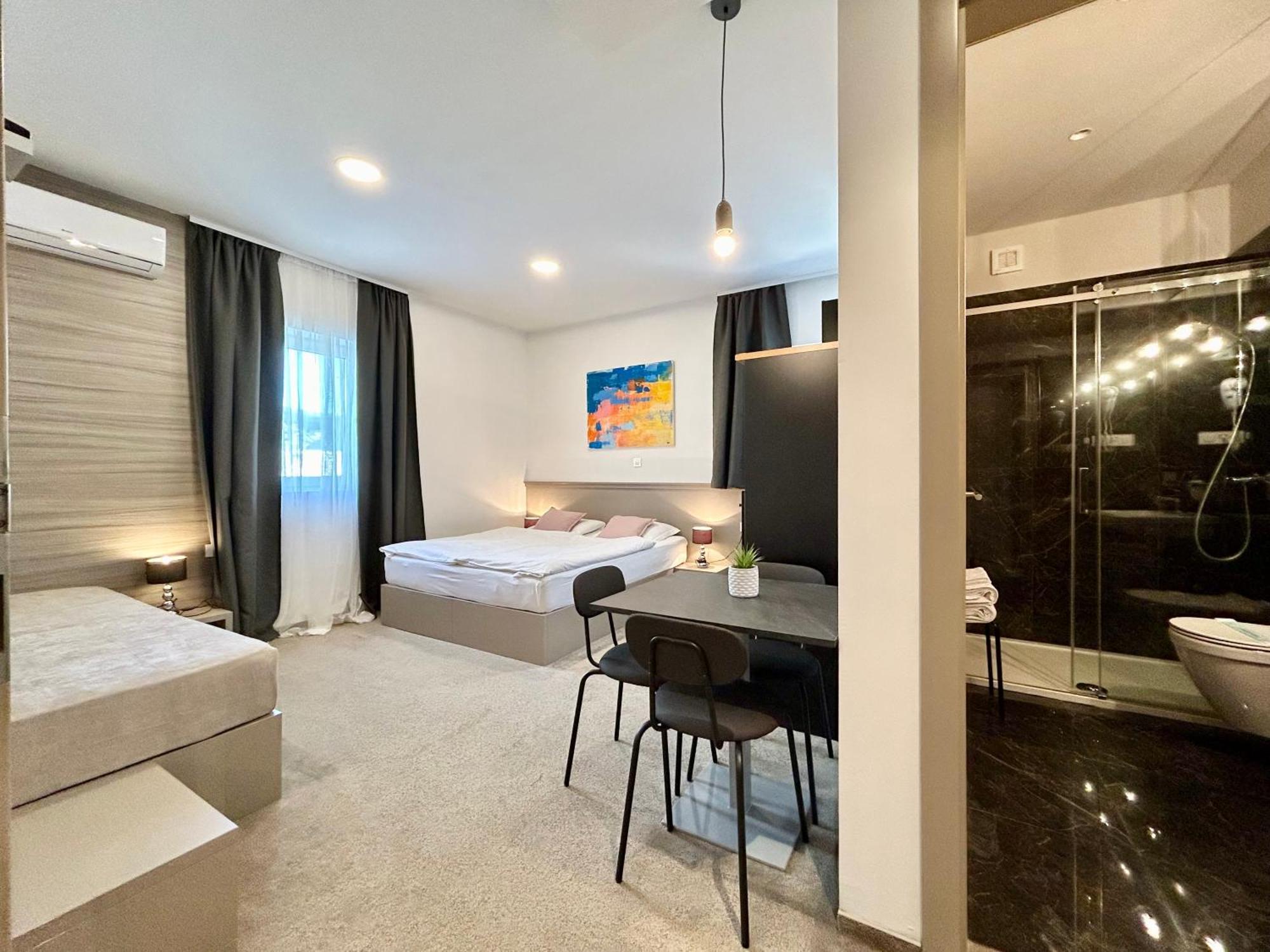 Deluxe Villa No.10 - Rooms & Apartments มันเดร ภายนอก รูปภาพ